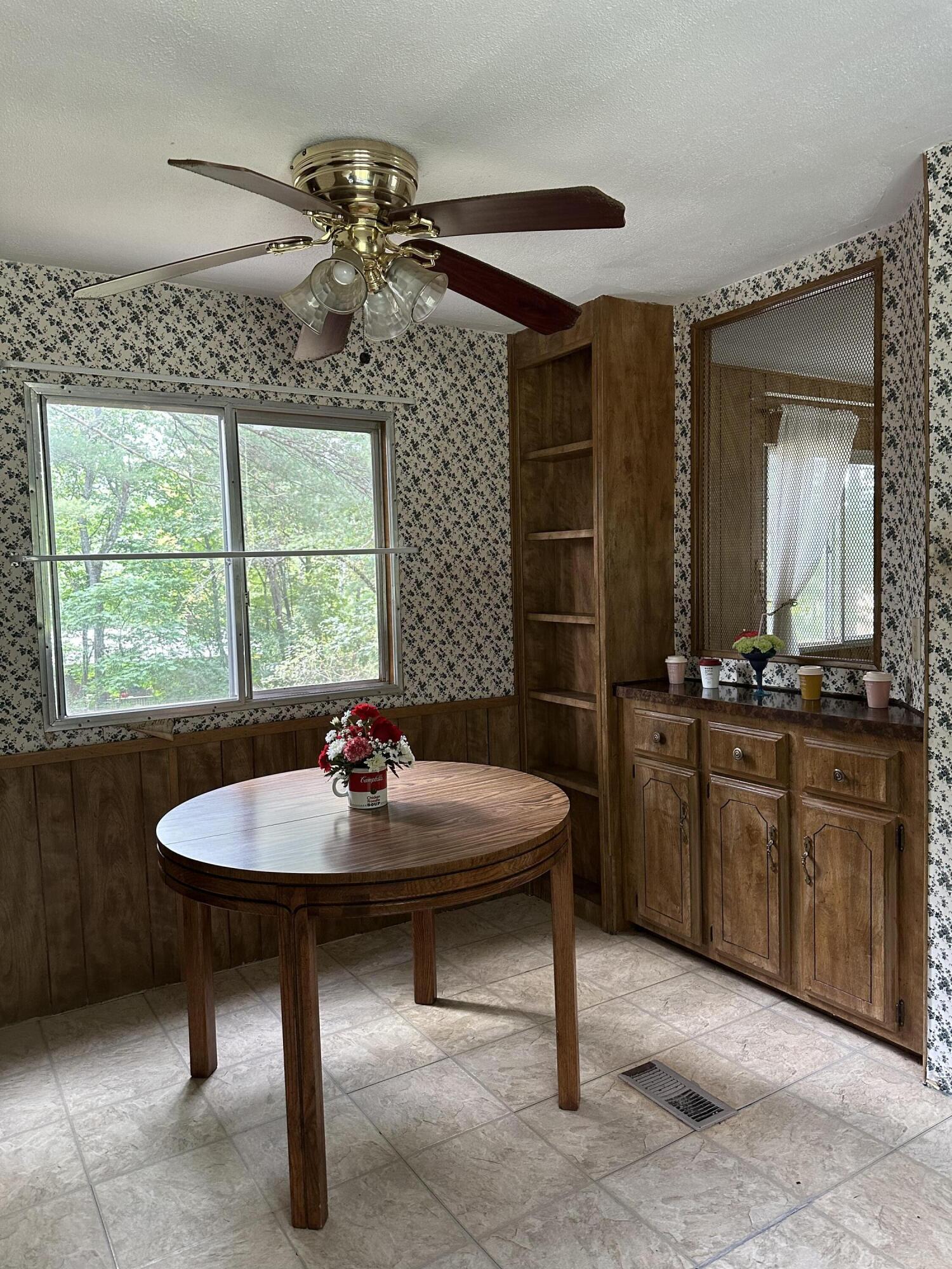 348 Garfield Road Minot ME 04258
