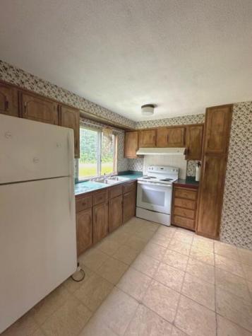 348 Garfield Road Minot ME 04258