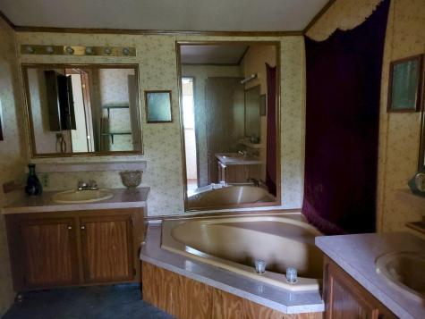 713 Main Street Dixfield ME 04224
