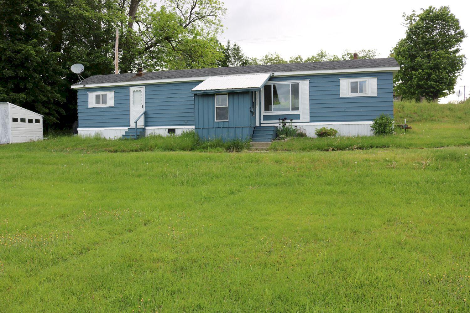 3 Nathan Street Madison Maine Real Estate Listing MLS 1561308