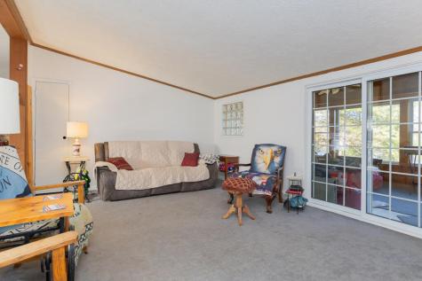 325 Us Route 2 W Wilton ME 04294