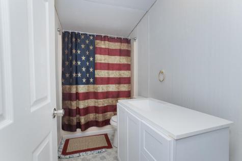 325 Us Route 2 W Wilton ME 04294