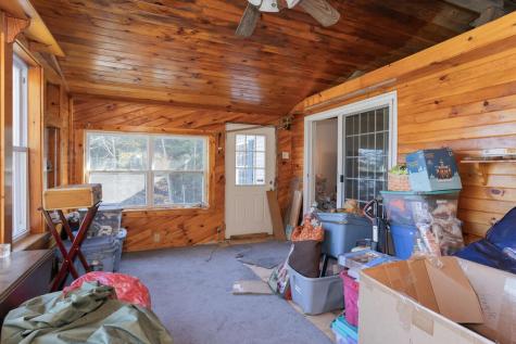 325 Us Route 2 W Wilton ME 04294