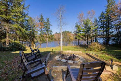 325 Us Route 2 W Wilton ME 04294