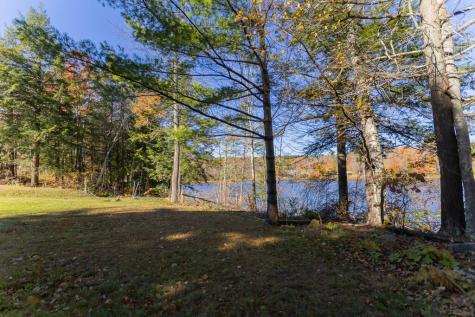 325 Us Route 2 W Wilton ME 04294