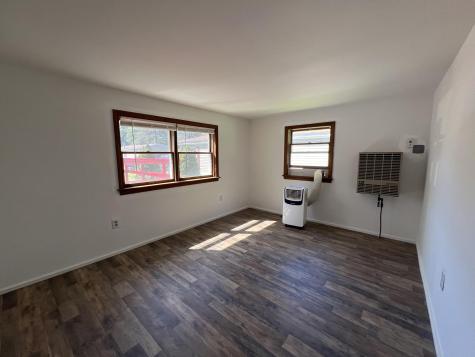 6 Candy Lane Brunswick ME 04011