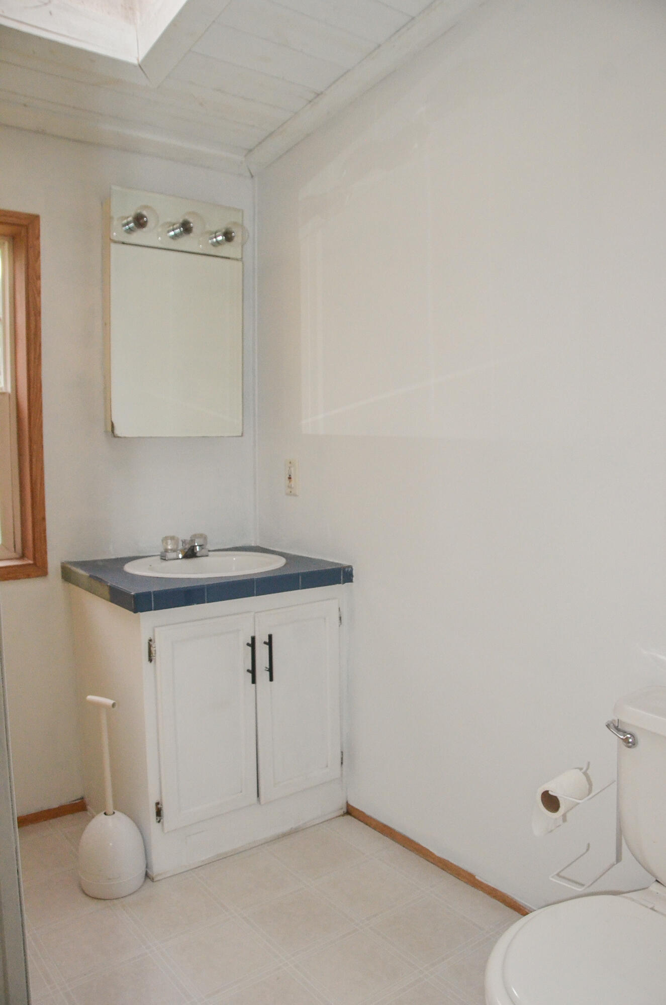 40 Wildwood Drive Sidney ME 04330