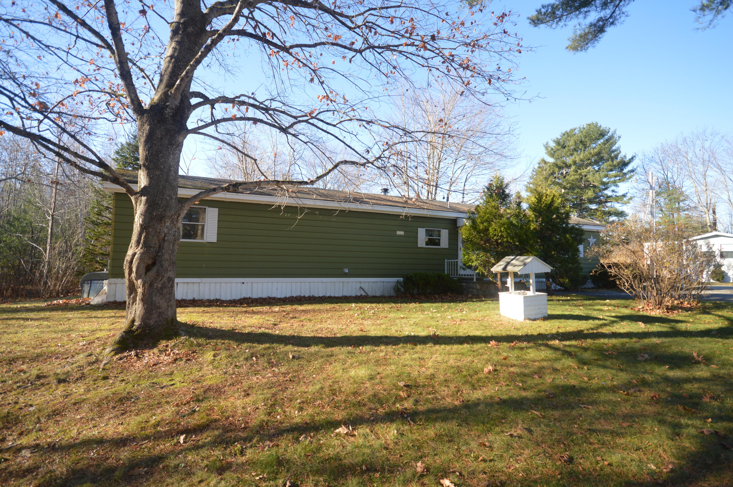 52 Shadow Lane Holden ME 04429