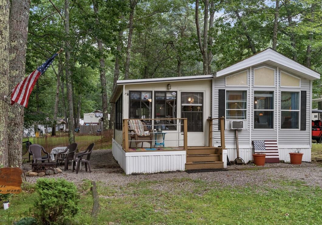 1 Robinson Way Kennebunk ME 04043