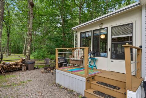 1 Robinson Way Kennebunk ME 04043