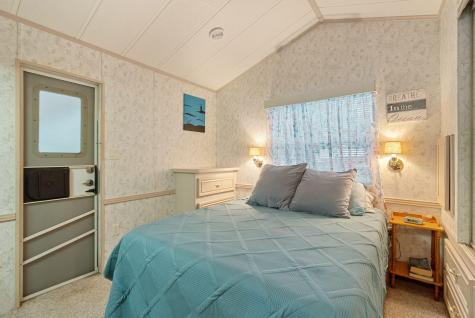 1 Robinson Way Kennebunk ME 04043