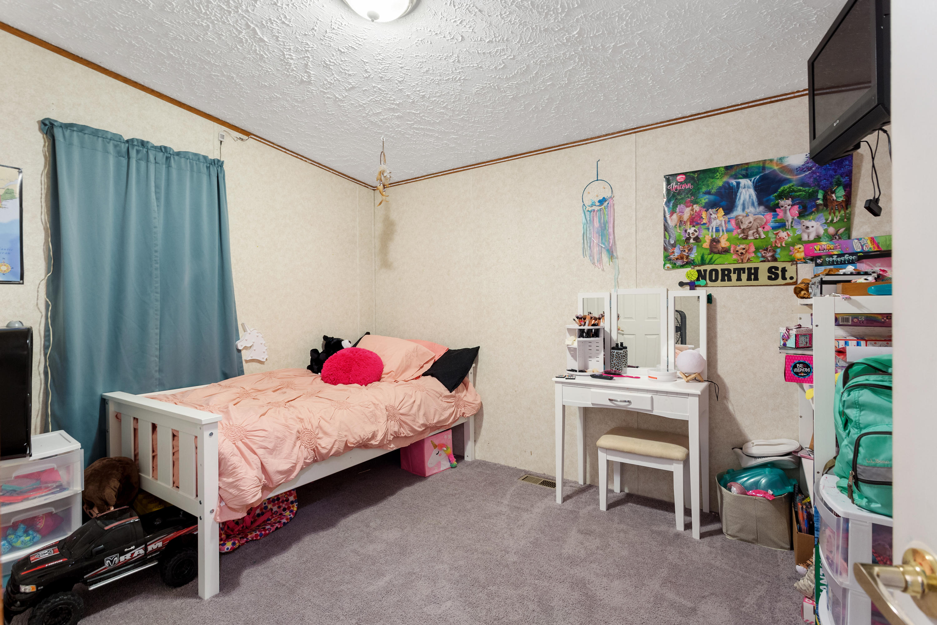 25 Stevens Lane Blue Hill ME 04614
