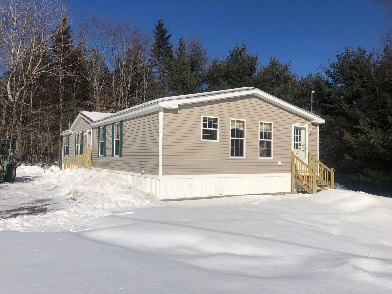 25 Stevens Lane Blue Hill ME 04614