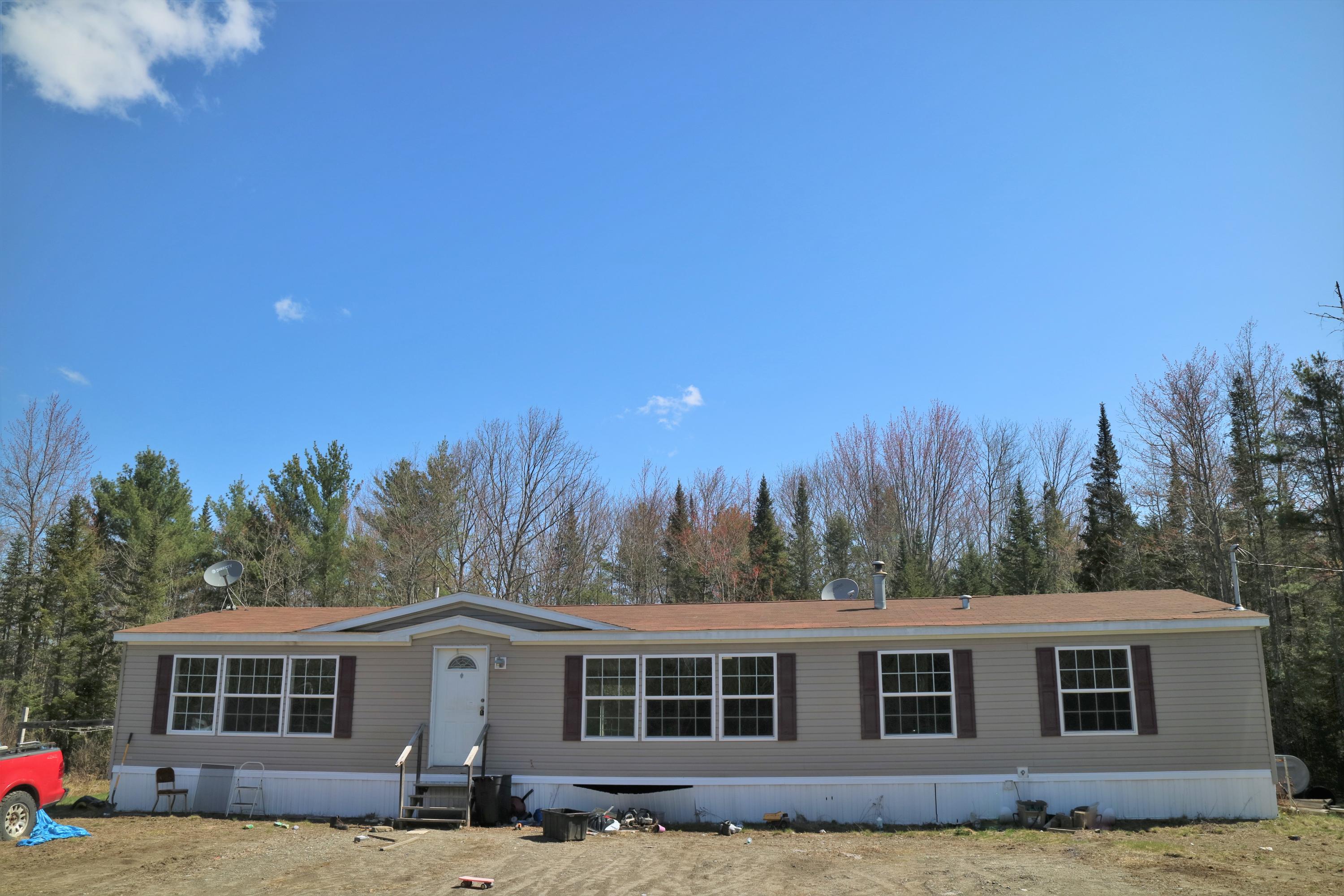 80 Glenn Harris Road New Sharon ME 04955