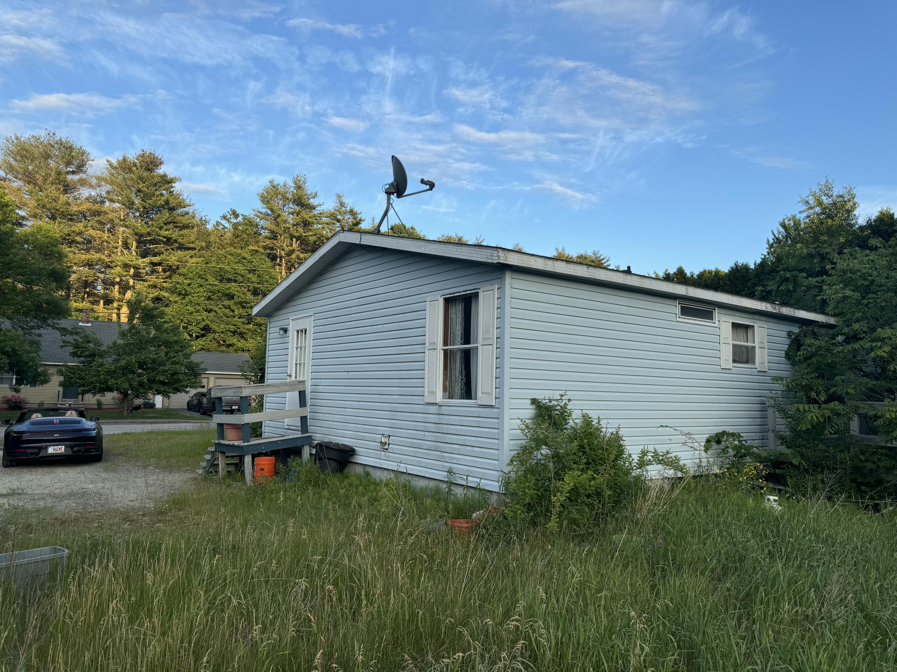 10 Barrows Drive Topsham ME 04086