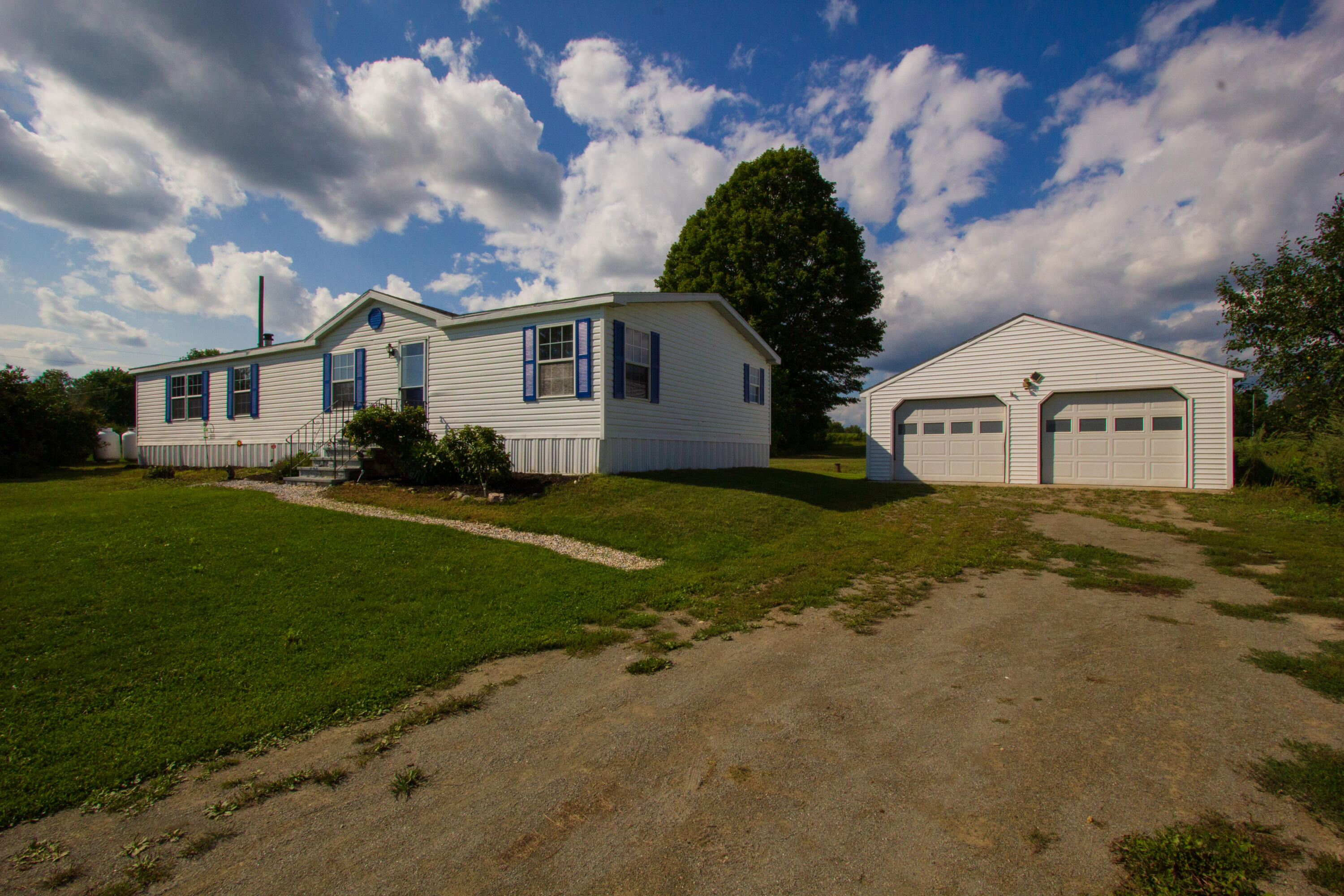 197 Loud Road Plymouth ME 04969
