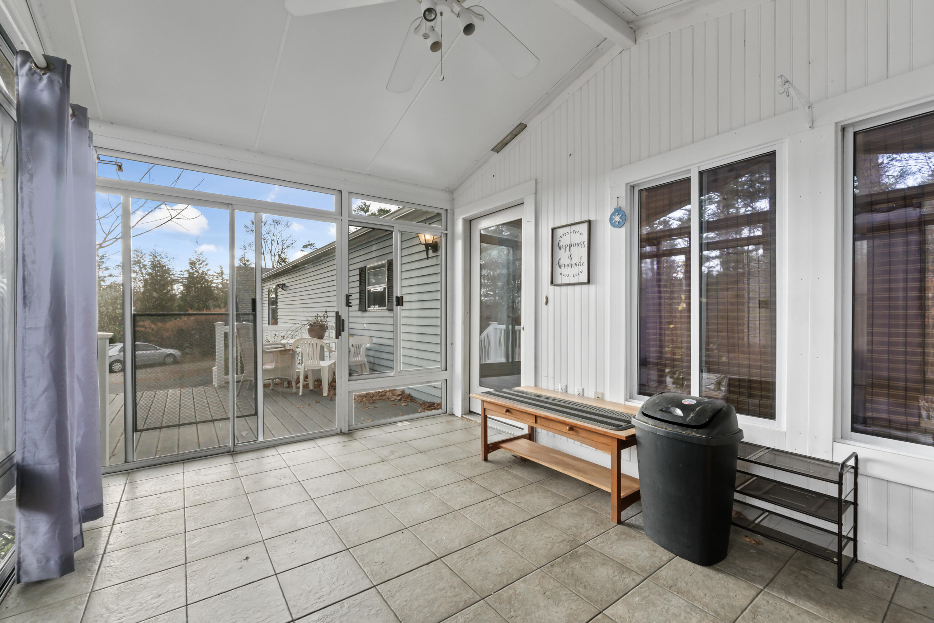 1106 Us Route 1 York ME 03909