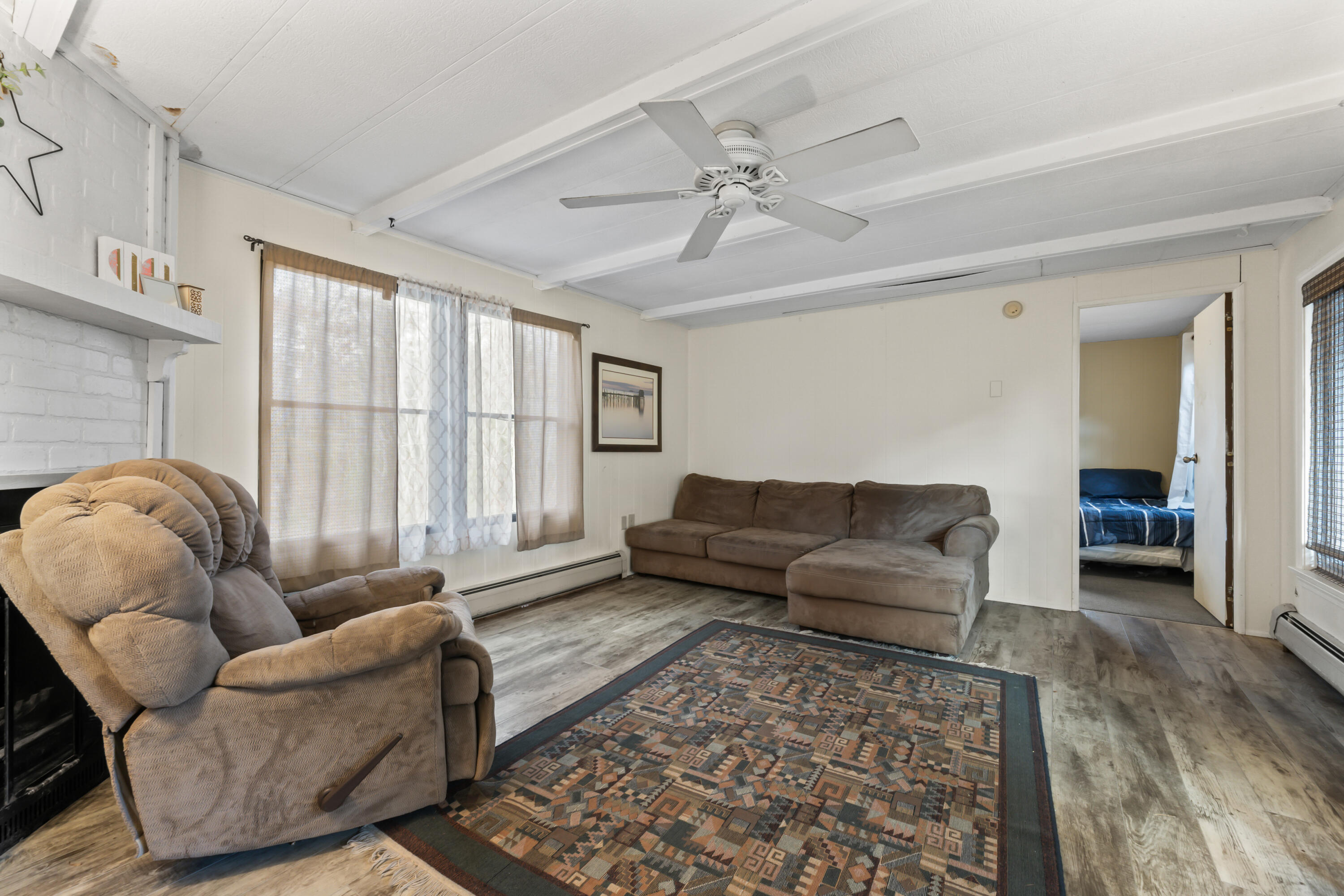 1106 Us Route 1 York ME 03909