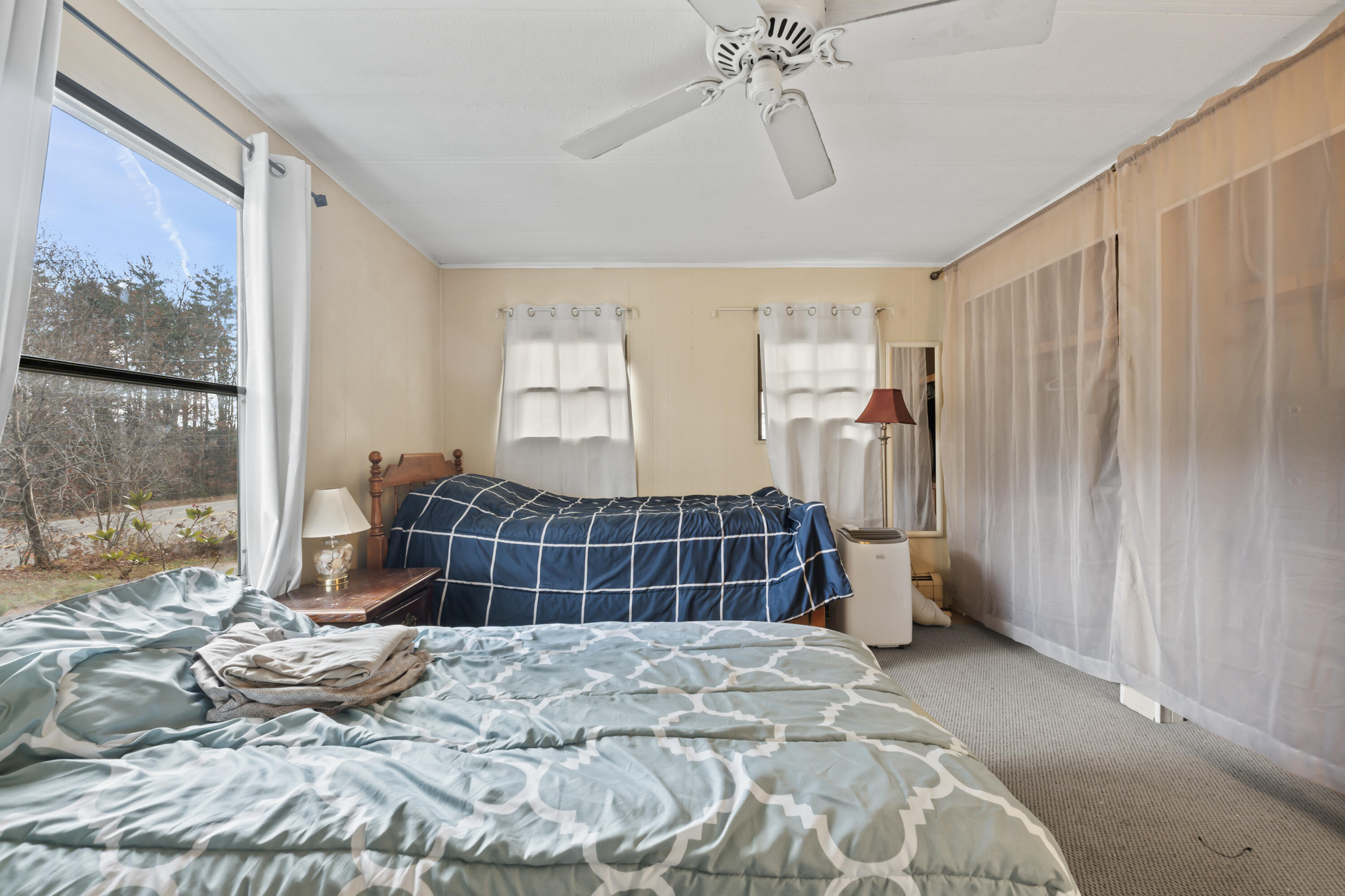 1106 Us Route 1 York ME 03909