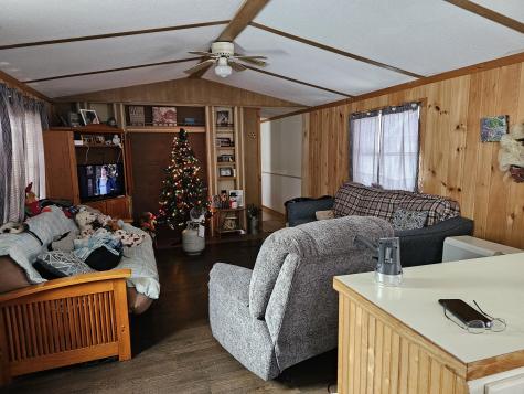 777 Pleasant Street Blue Hill ME 04614
