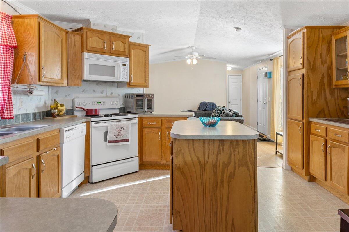 14 Fox Run Drive Lewiston ME 04240