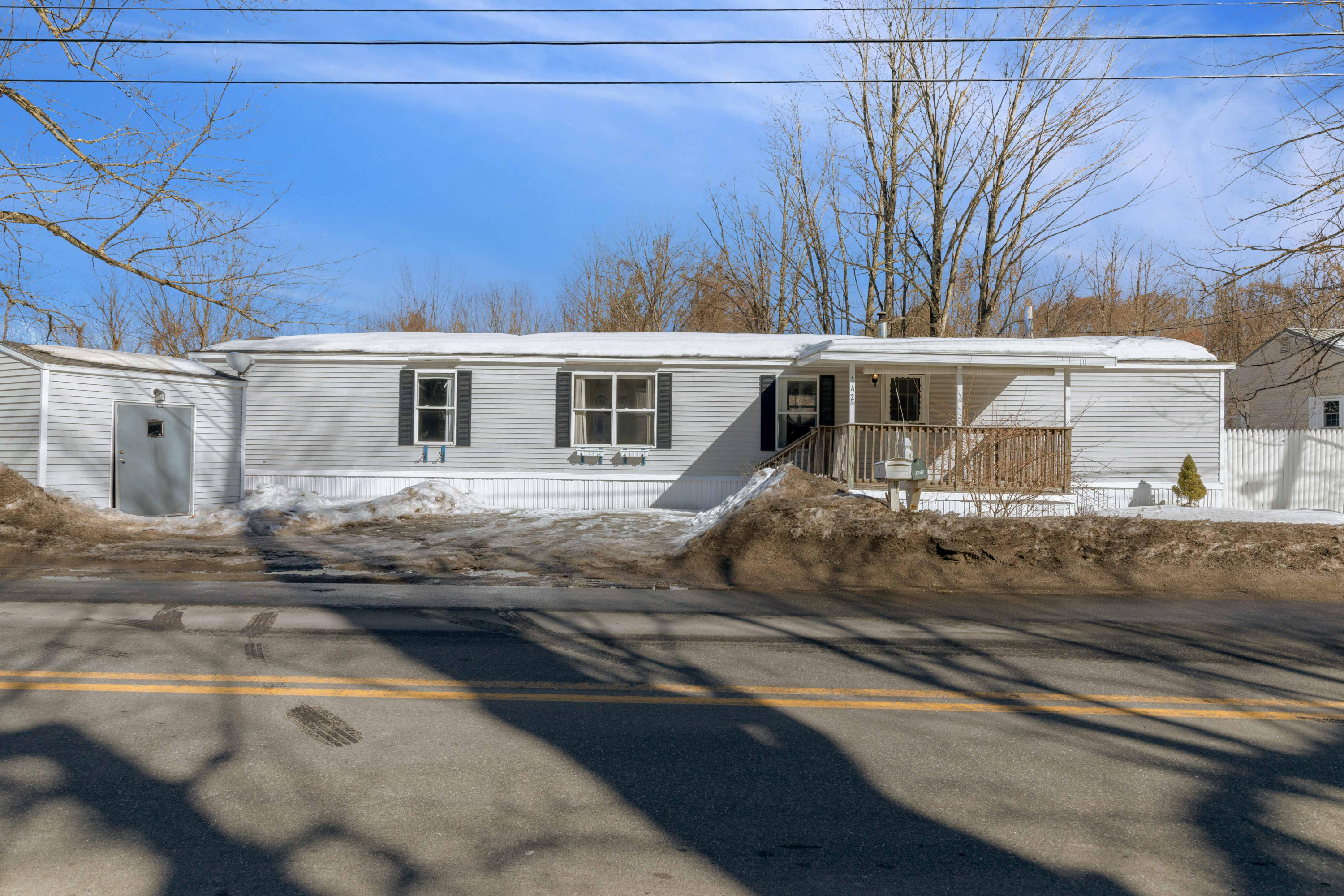 142 S High Street Bridgton ME 04009