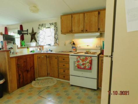 27 Sawyer Road Plymouth ME 04969