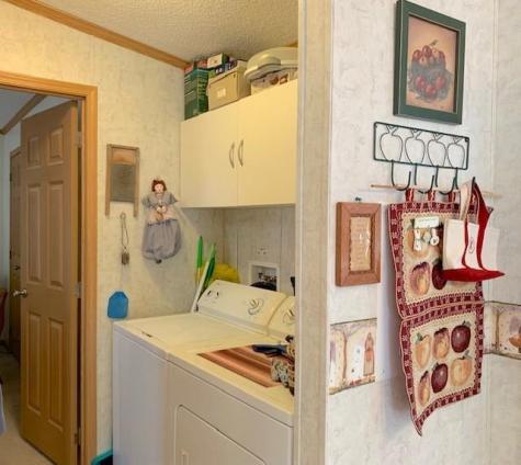 45 Woodside Drive Lisbon ME 04250