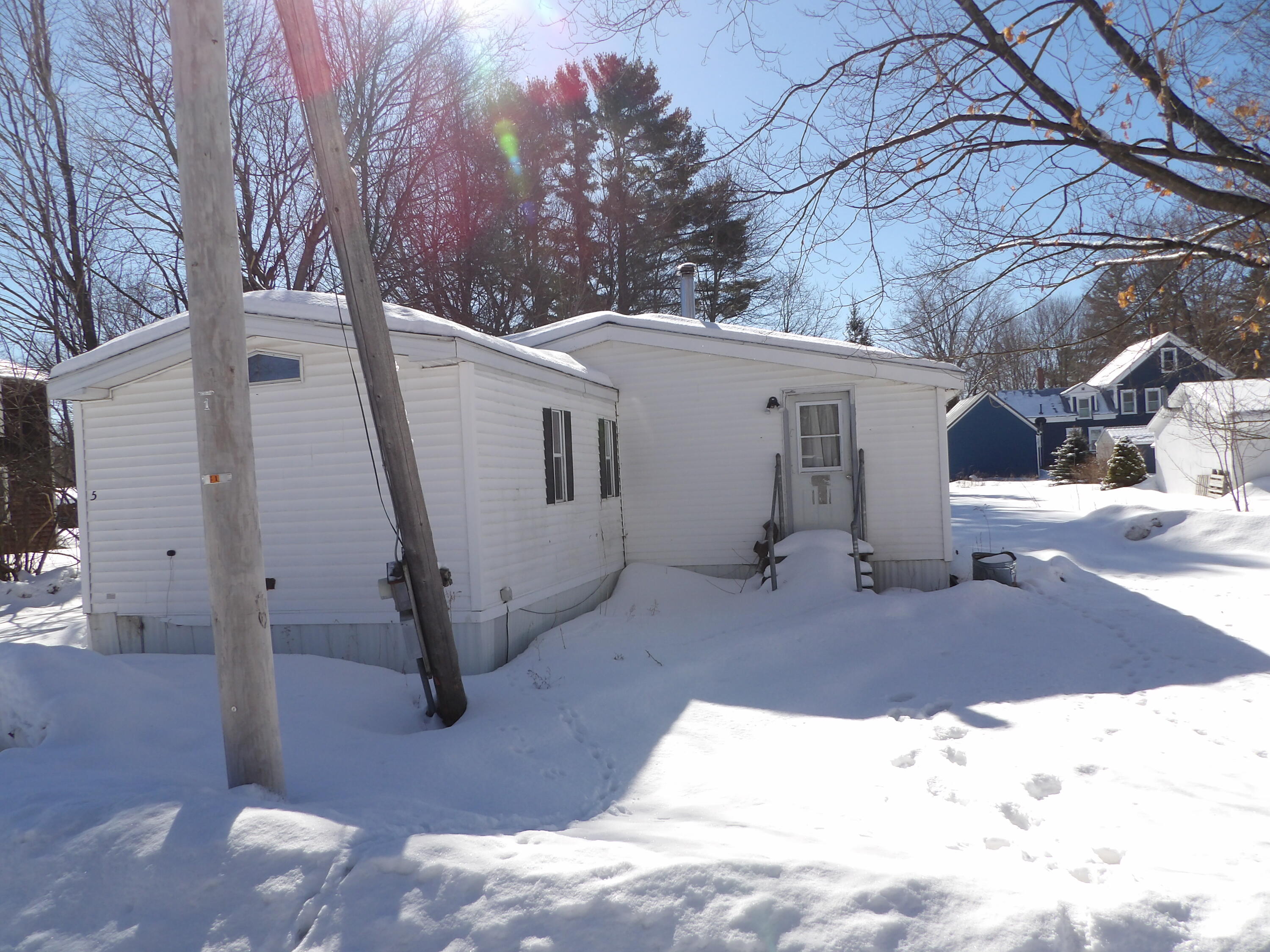 5 James Street Bingham ME 04920