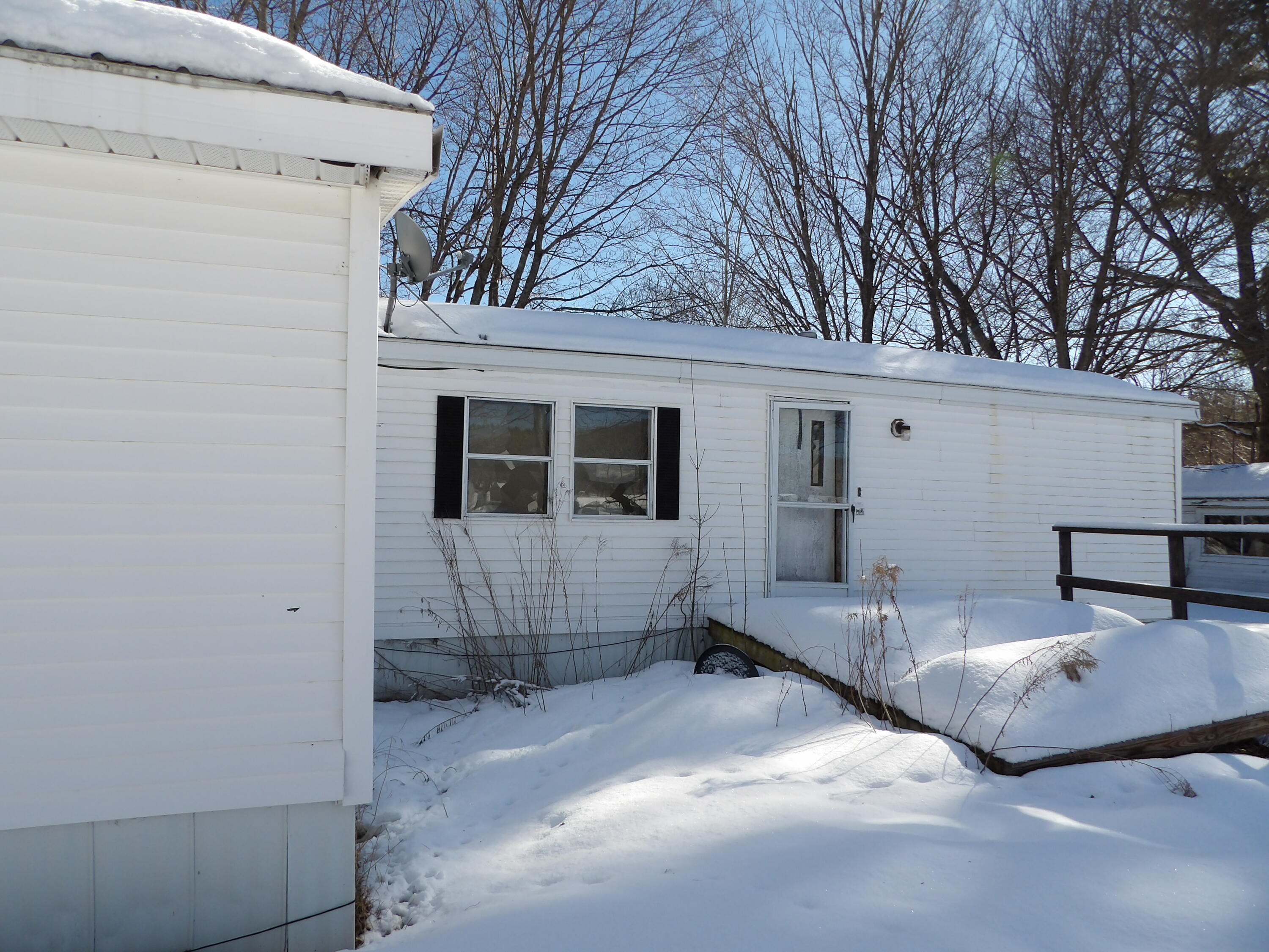 5 James Street Bingham ME 04920