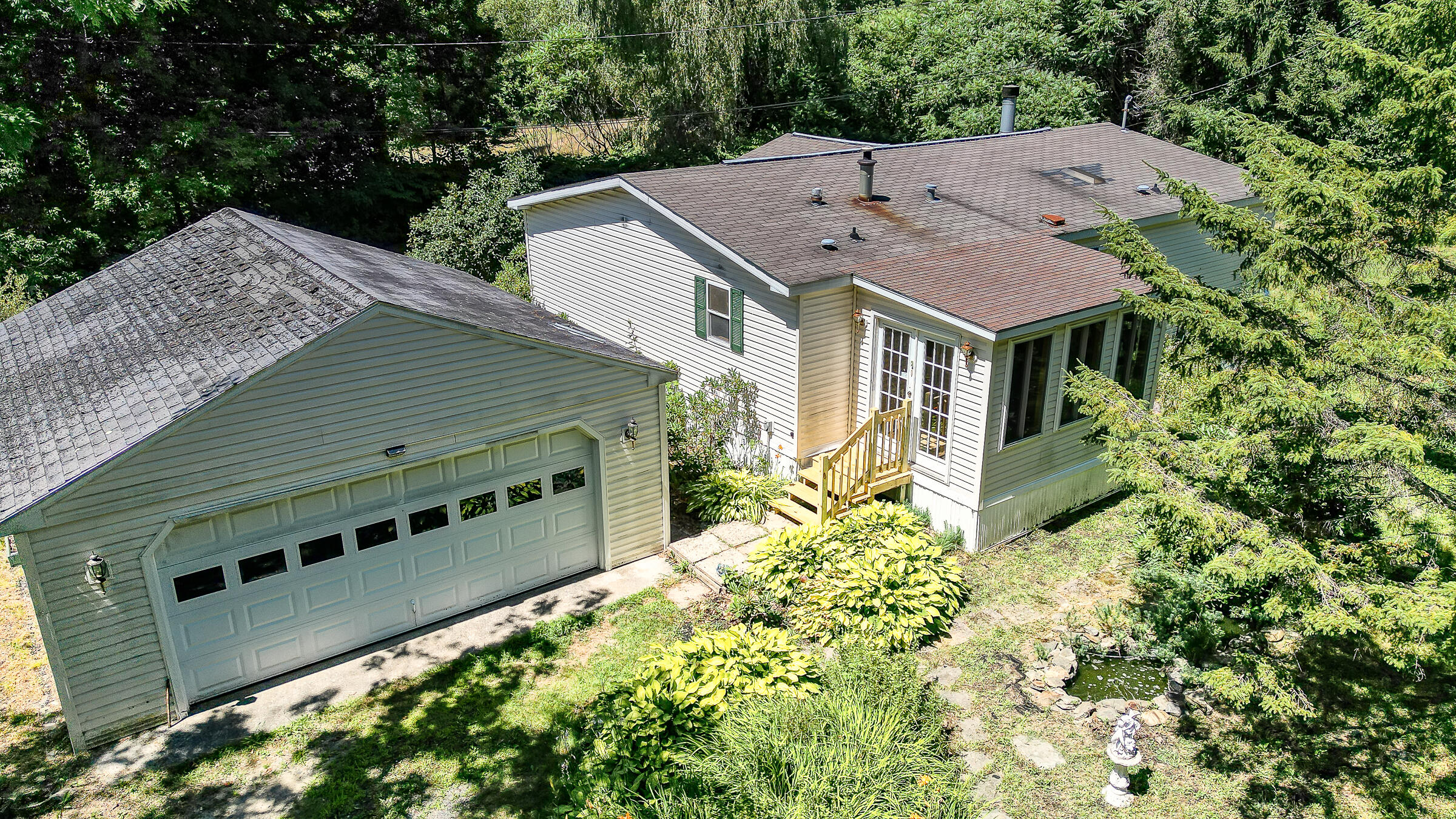 94 Whitefield Road Pittston ME 04345