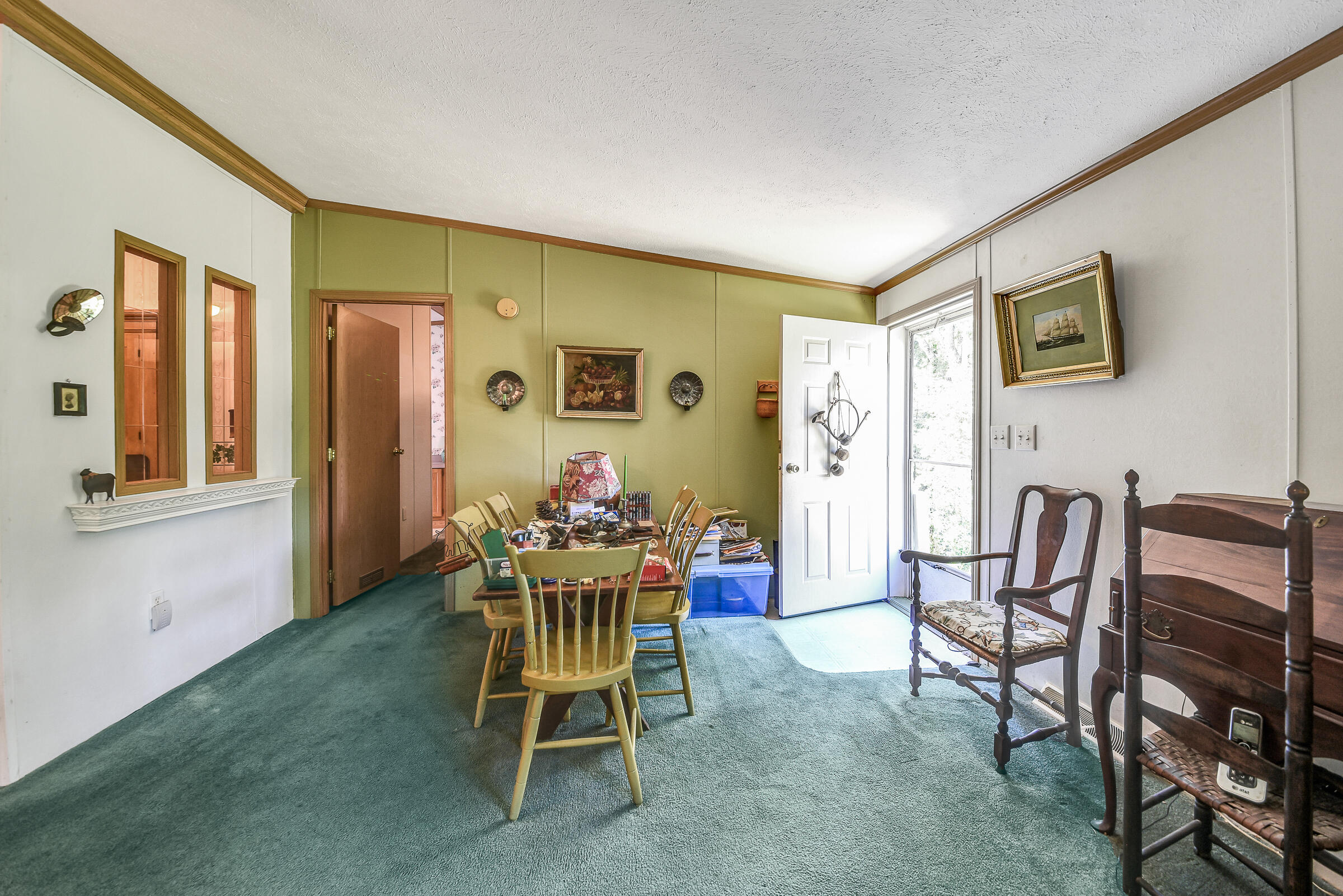94 Whitefield Road Pittston ME 04345