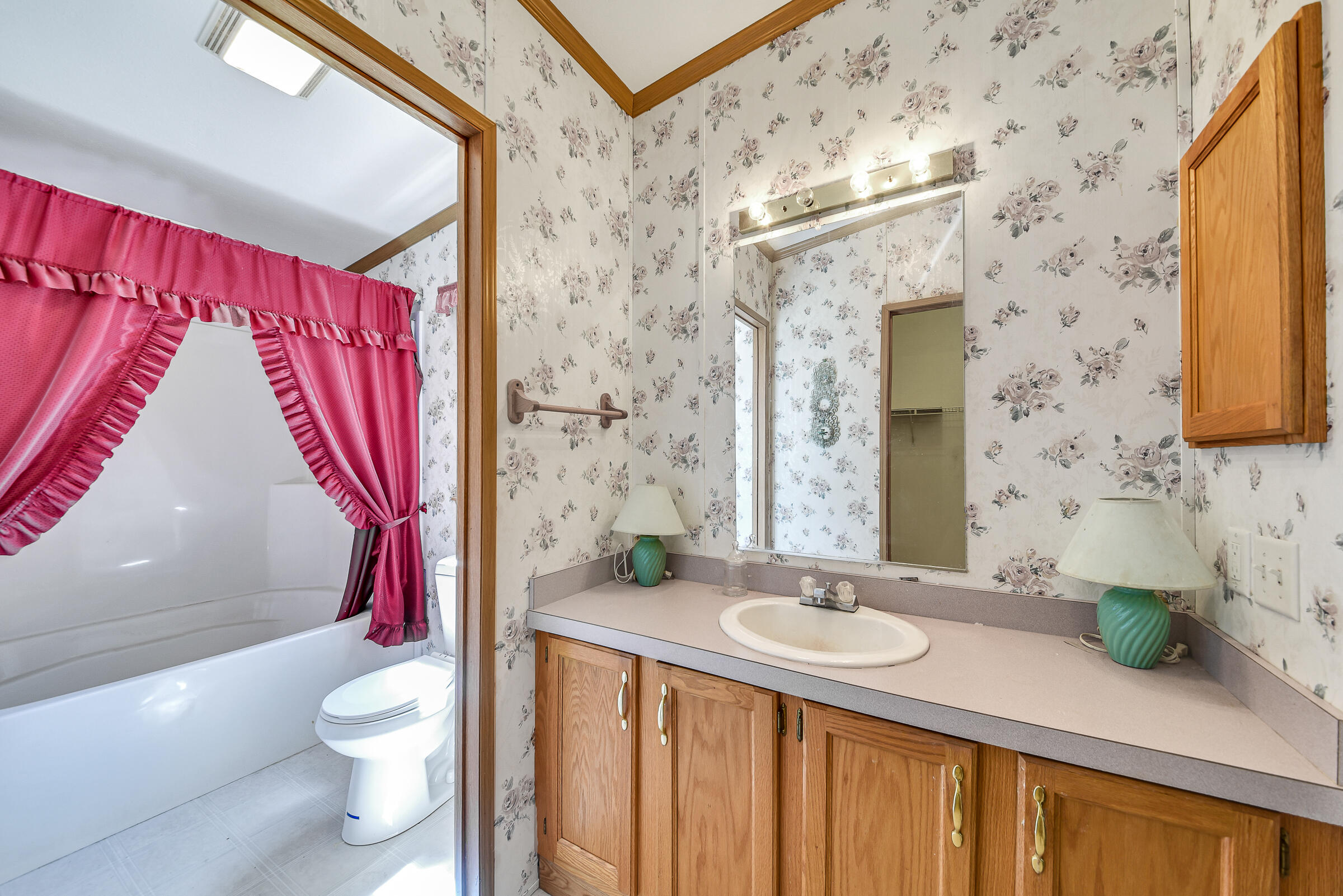 94 Whitefield Road Pittston ME 04345