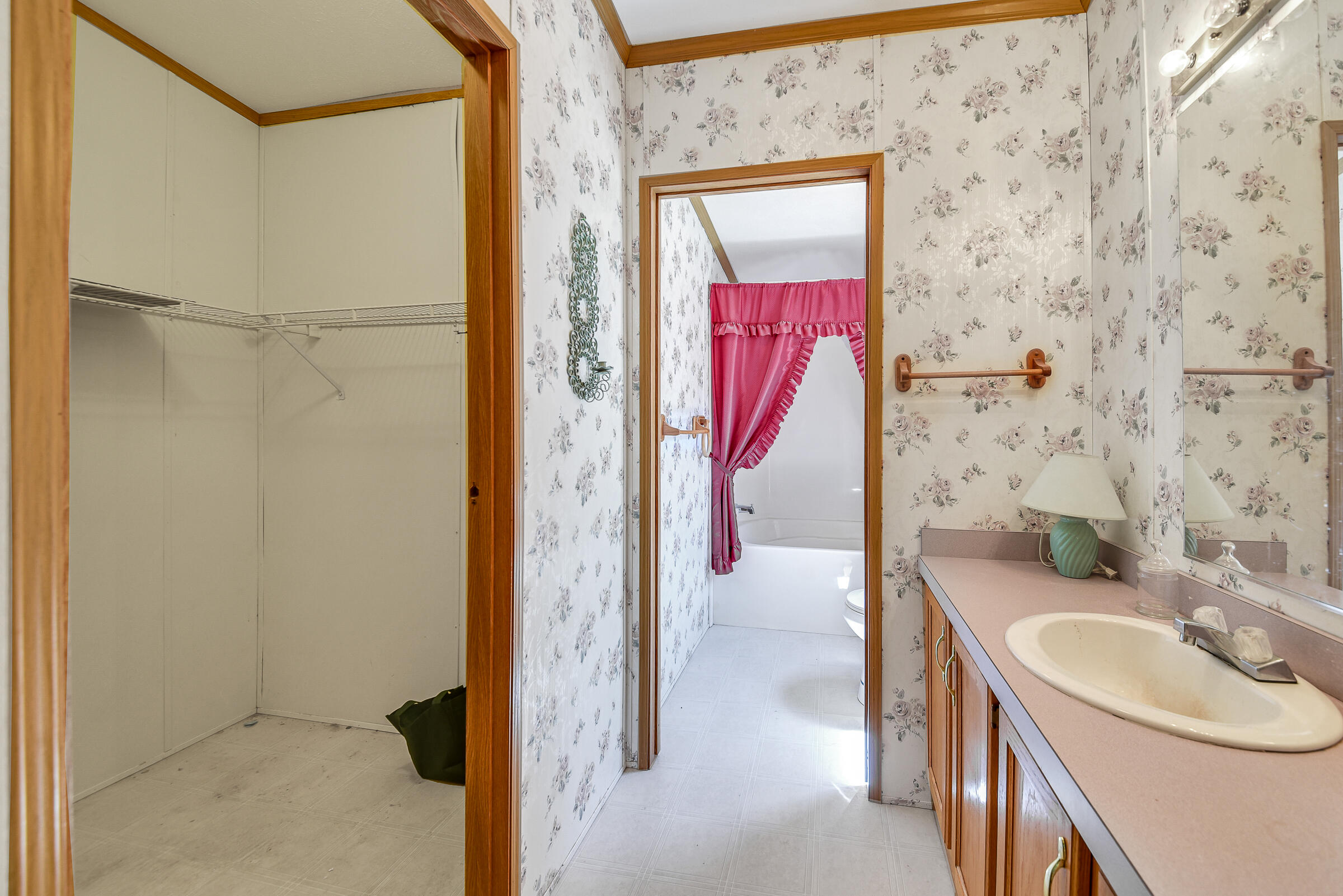 94 Whitefield Road Pittston ME 04345