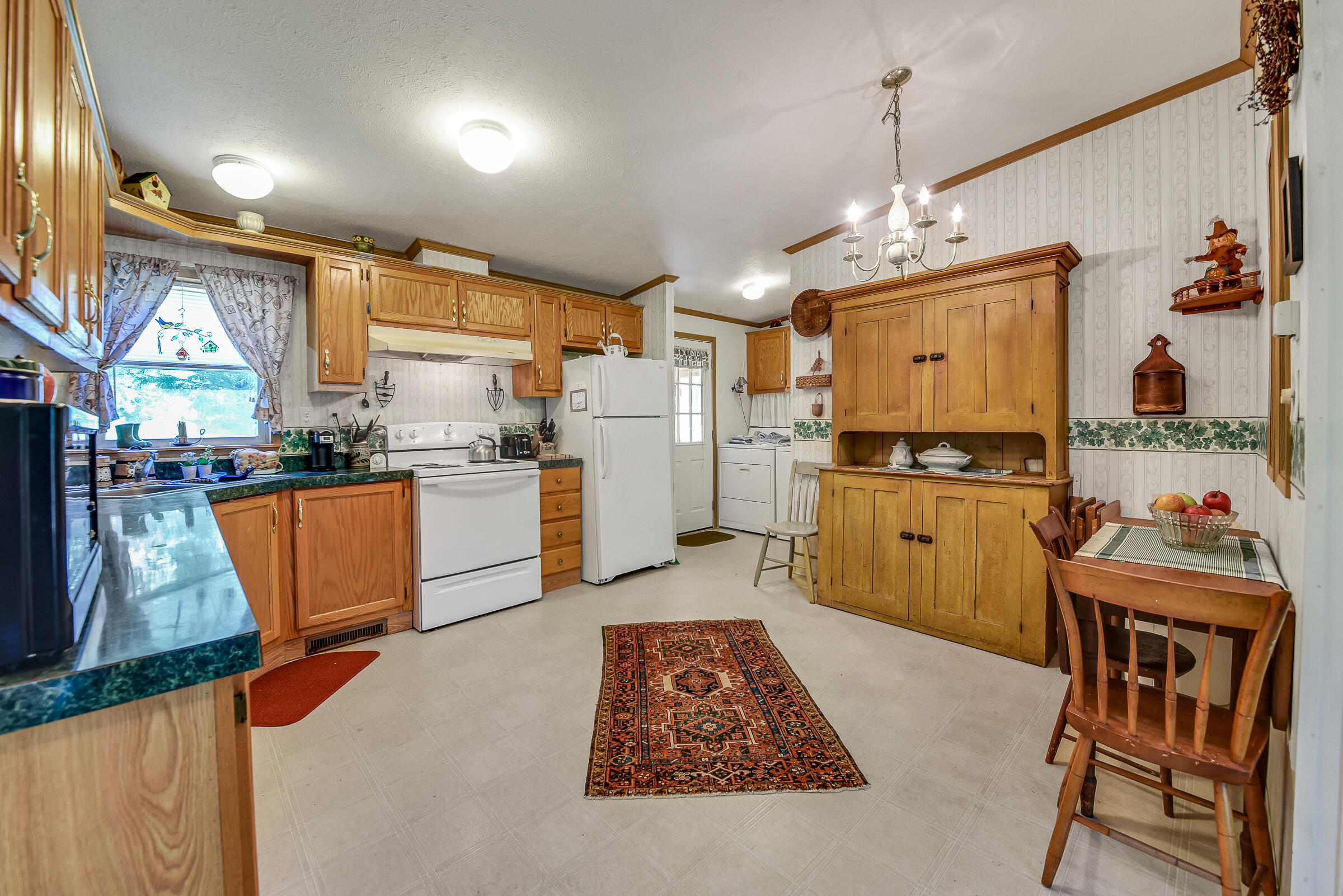 94 Whitefield Road Pittston ME 04345