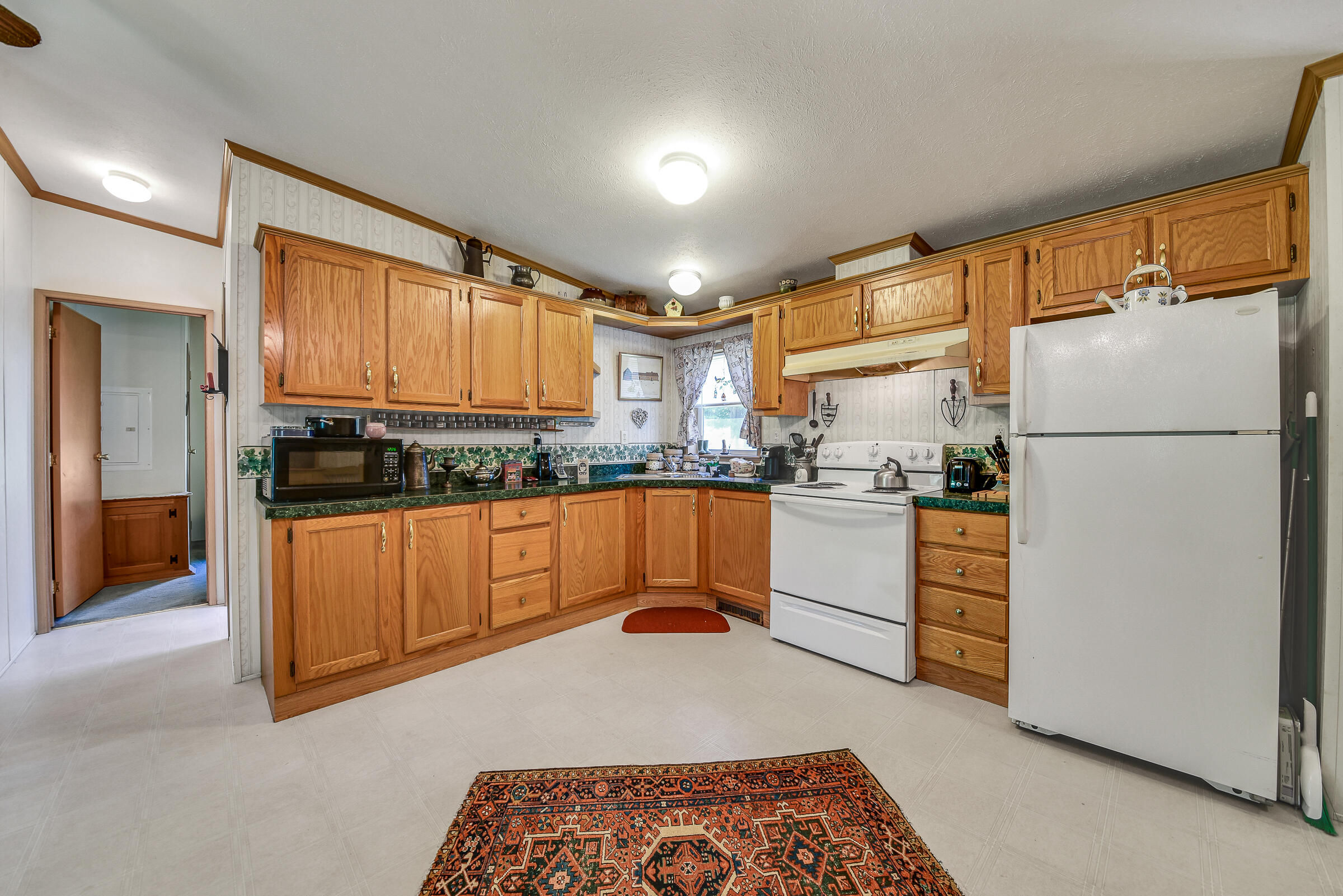 94 Whitefield Road Pittston ME 04345