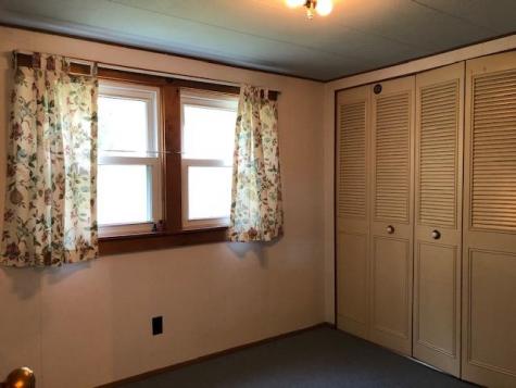 581 Pleasant Street Norway ME 04268