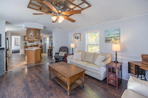 72 Northern Avenue Auburn ME 04210