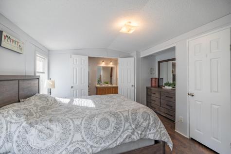 72 Northern Avenue Auburn ME 04210