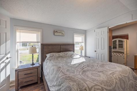 72 Northern Avenue Auburn ME 04210