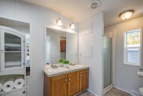 72 Northern Avenue Auburn ME 04210