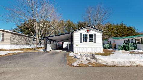 8 Harvest Lane Lewiston ME 04240