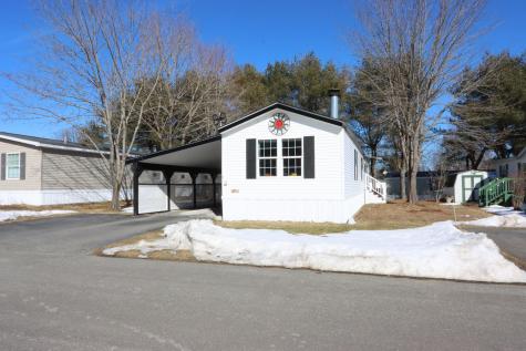 8 Harvest Lane Lewiston ME 04240