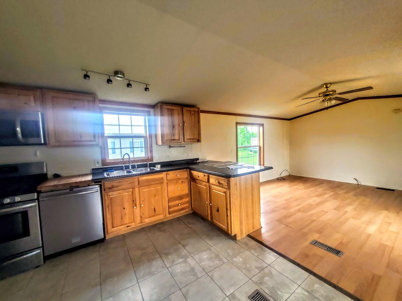 29 Harveys Trailer Park Skowhegan, ME