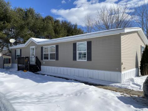6 Harvest Lane Lewiston ME 04240