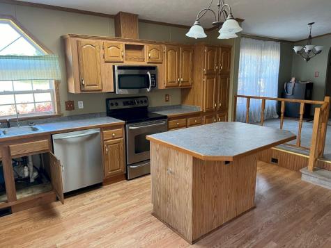 7 Deas Way Skowhegan ME 04976