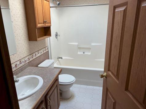 7 Deas Way Skowhegan ME 04976