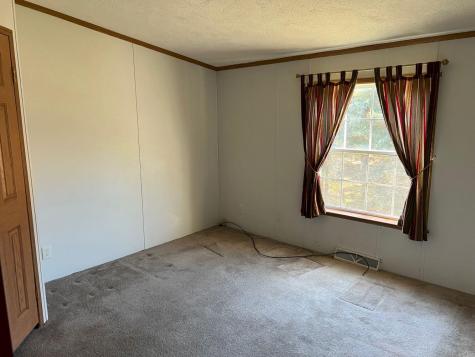 7 Deas Way Skowhegan ME 04976