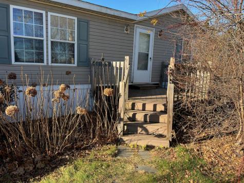 7 Deas Way Skowhegan ME 04976