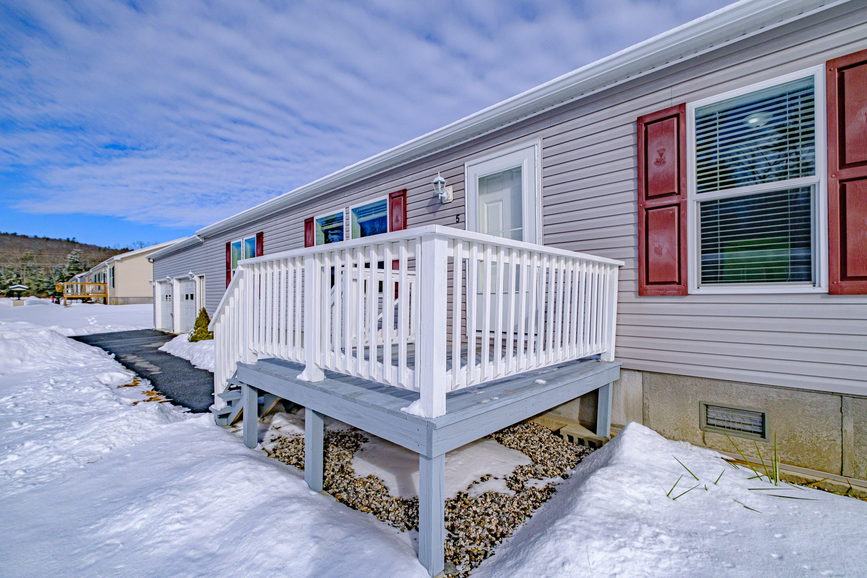 5 Willow Drive Norway ME 04268